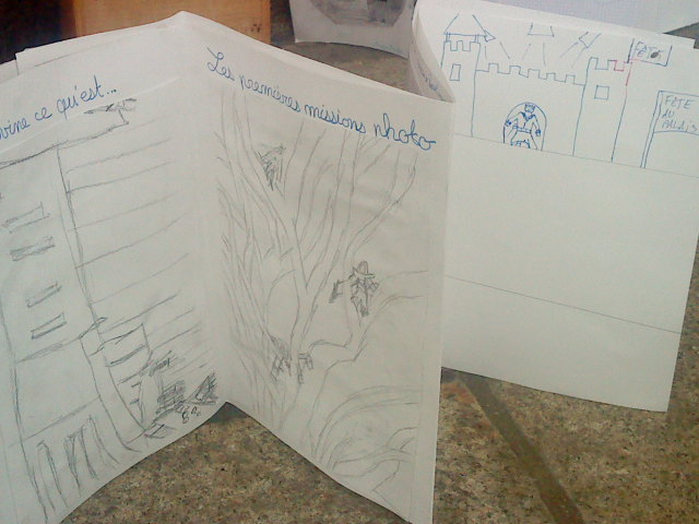 Carnets de travail des cycle 3 présentés lors de l'exposition des élèves de l'école Jean Nicolas.